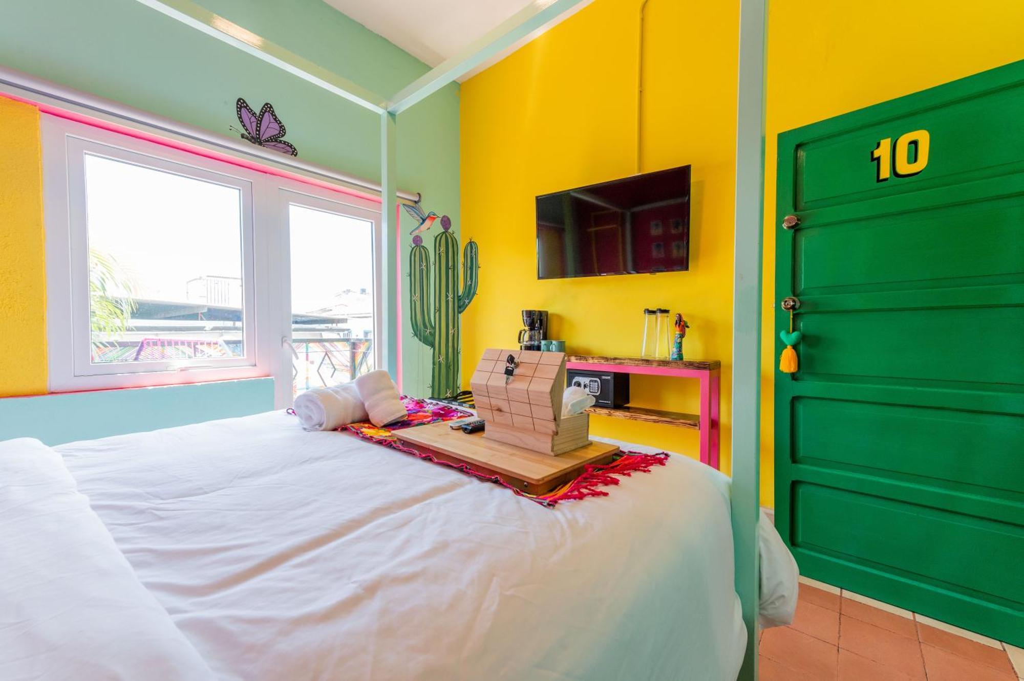Casa Colibri Malecon Apartment Puerto Vallarta Exterior photo