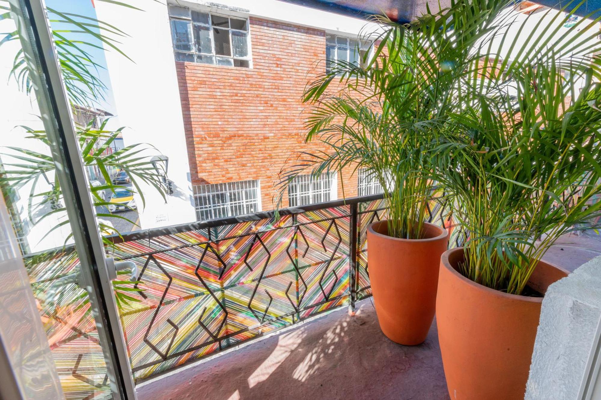 Casa Colibri Malecon Apartment Puerto Vallarta Exterior photo