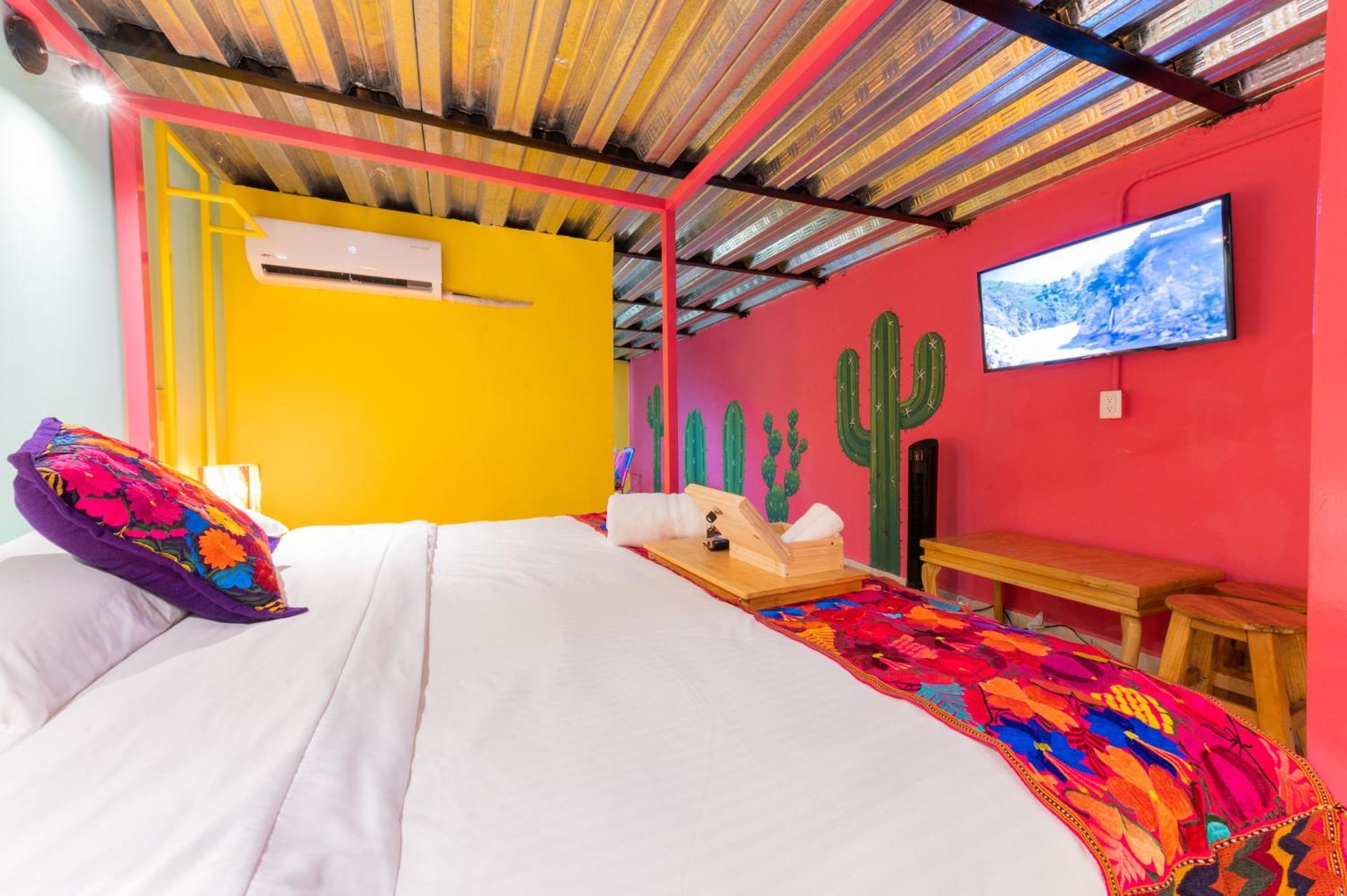 Casa Colibri Malecon Apartment Puerto Vallarta Exterior photo